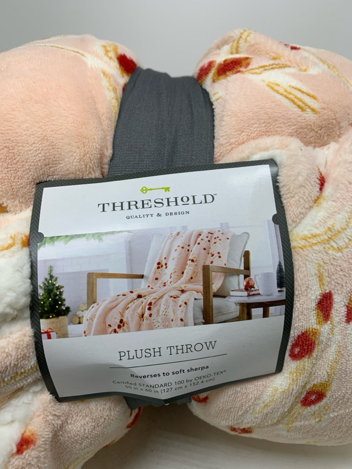 NIP BERRIES & WHEAT THROW BLANKET.