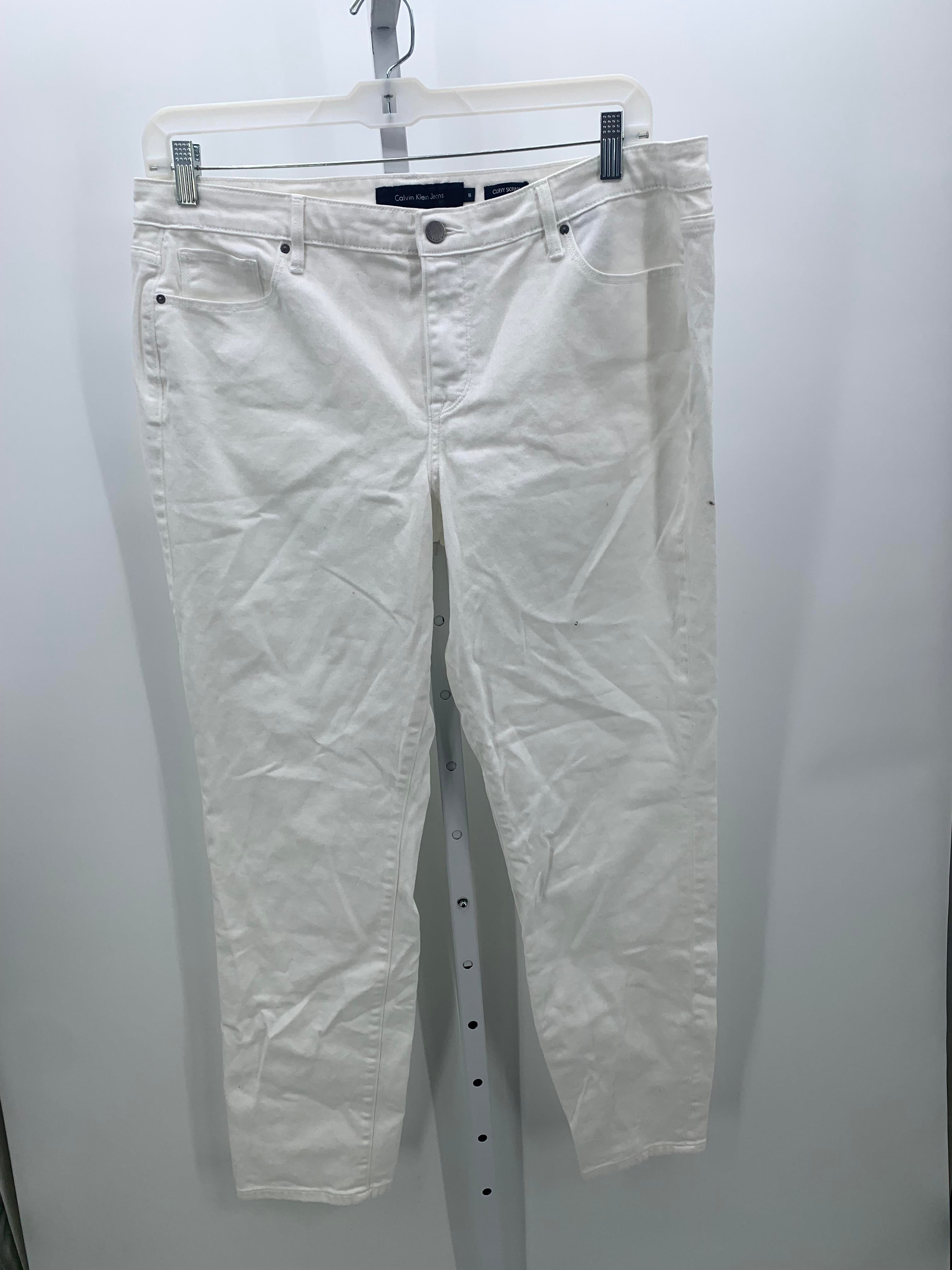 Calvin Klein Size 16 Misses Jeans