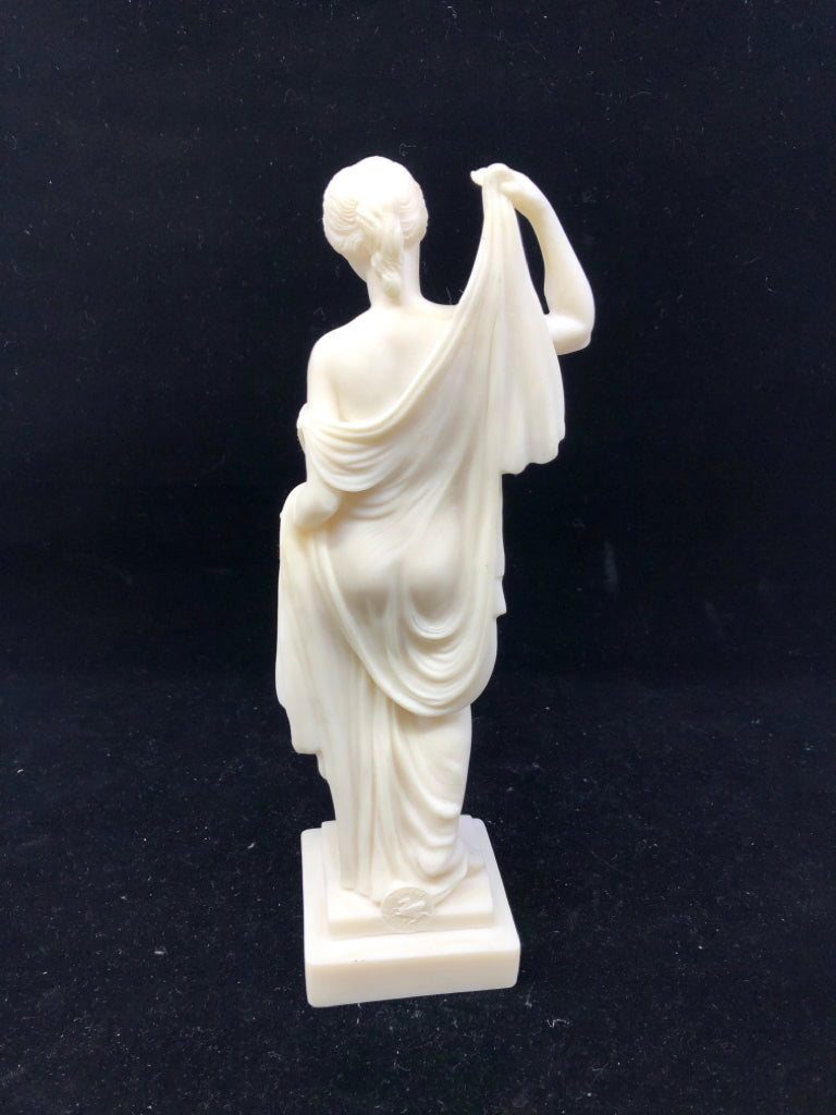 HPA HERA GREEK GODDESS WOMAN STATUE.