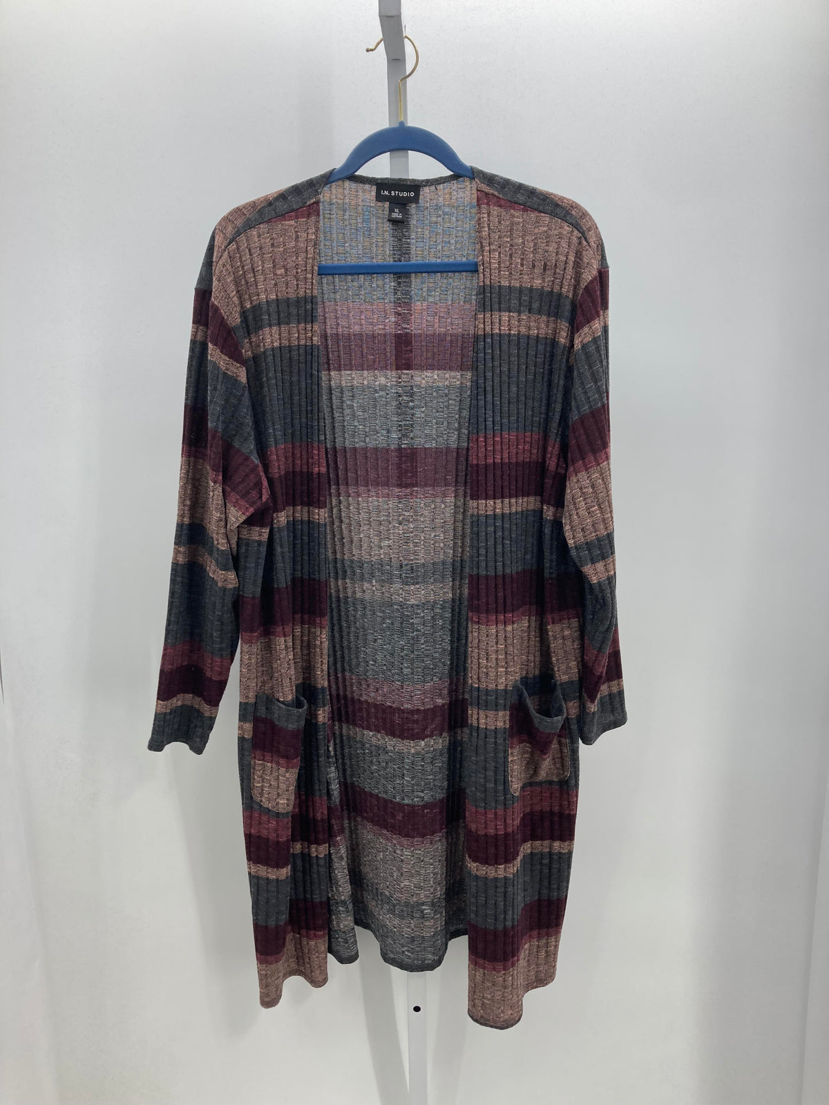 Size Extra Large Misses Cardigan