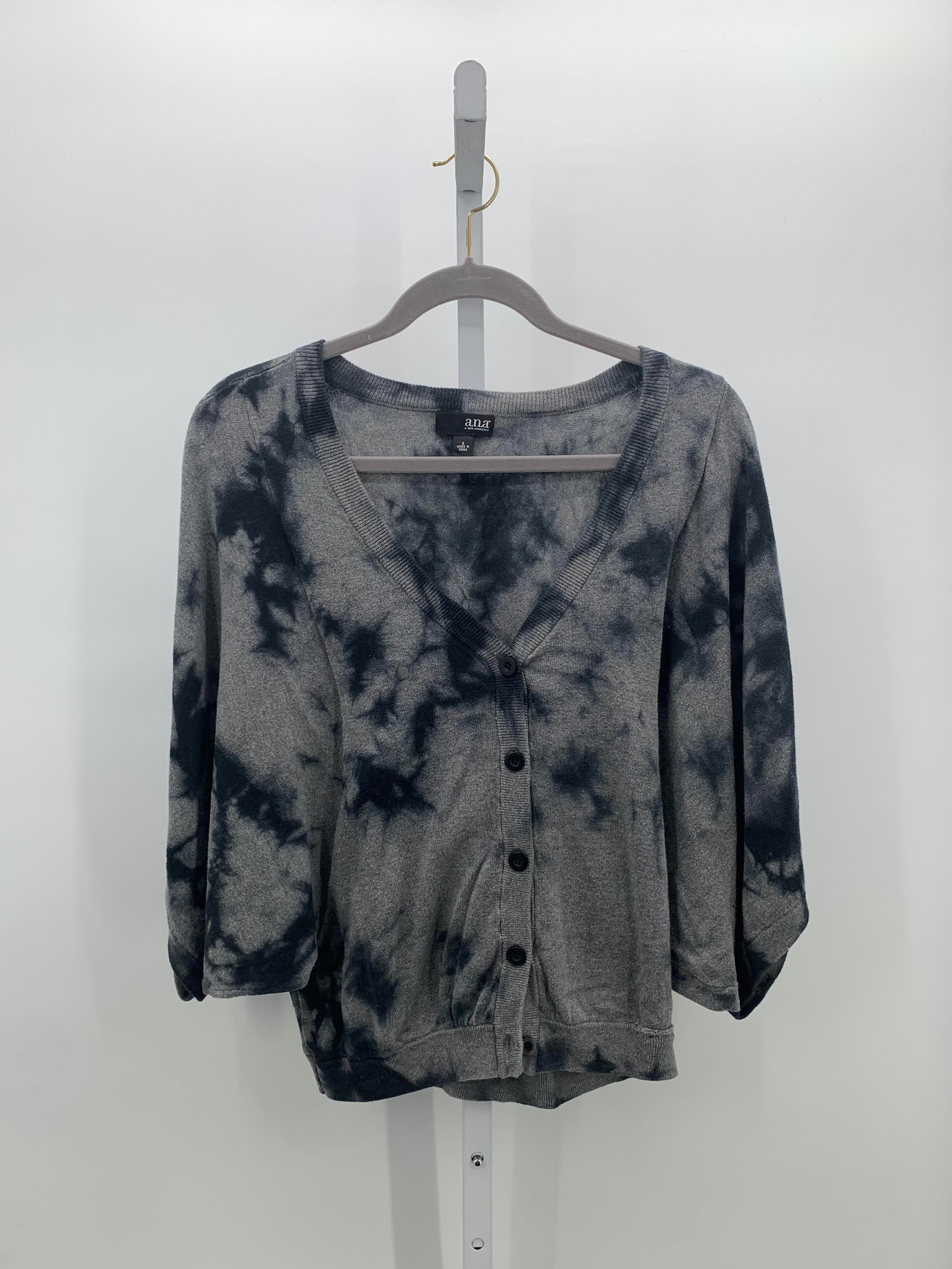 A.N.A. Size Small Misses Short Slv Sweater