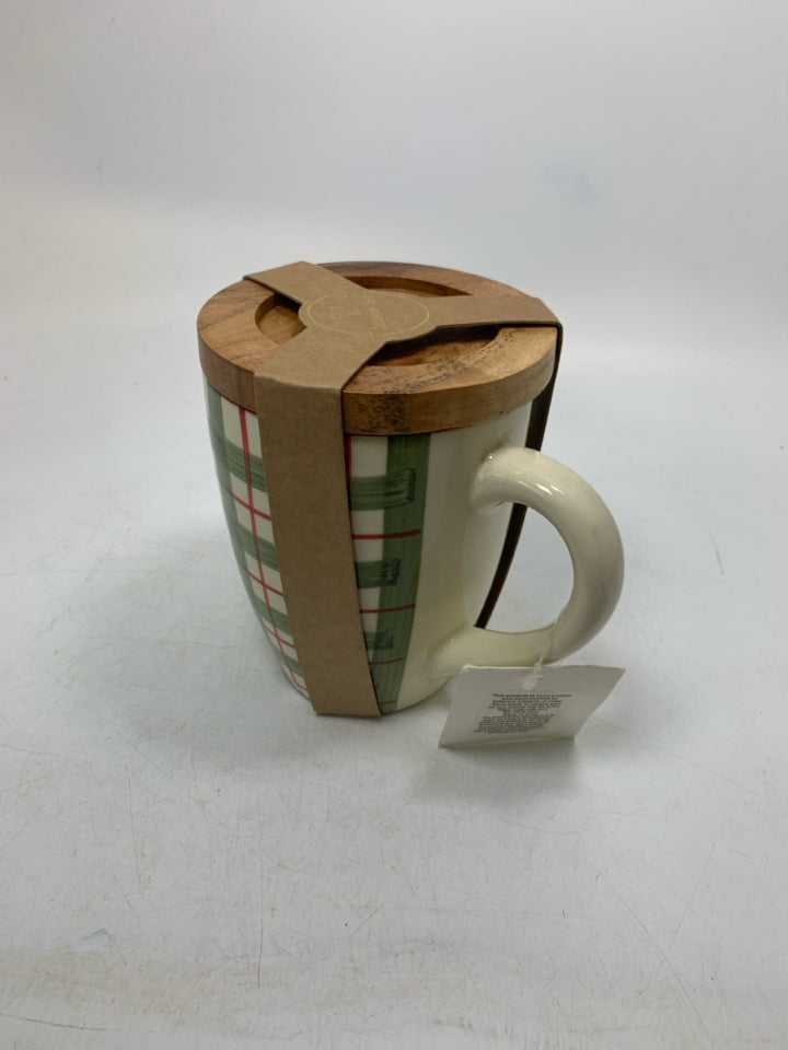 NIP LARGE GREY/RED PLAID MUG W/ WOOD COASTER.