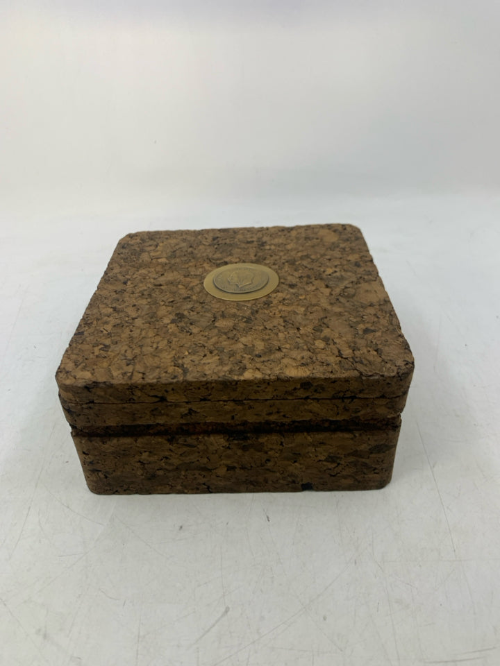 VTG PAALO CERVANTES LTD CORK CIGAR BOX MADE IN SPAIN.