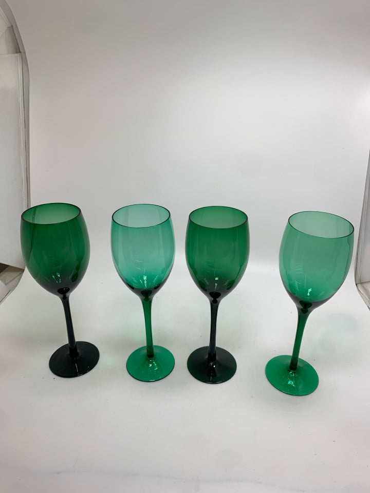 4 MULTI-SHADE GREEN WINE GLASSES.