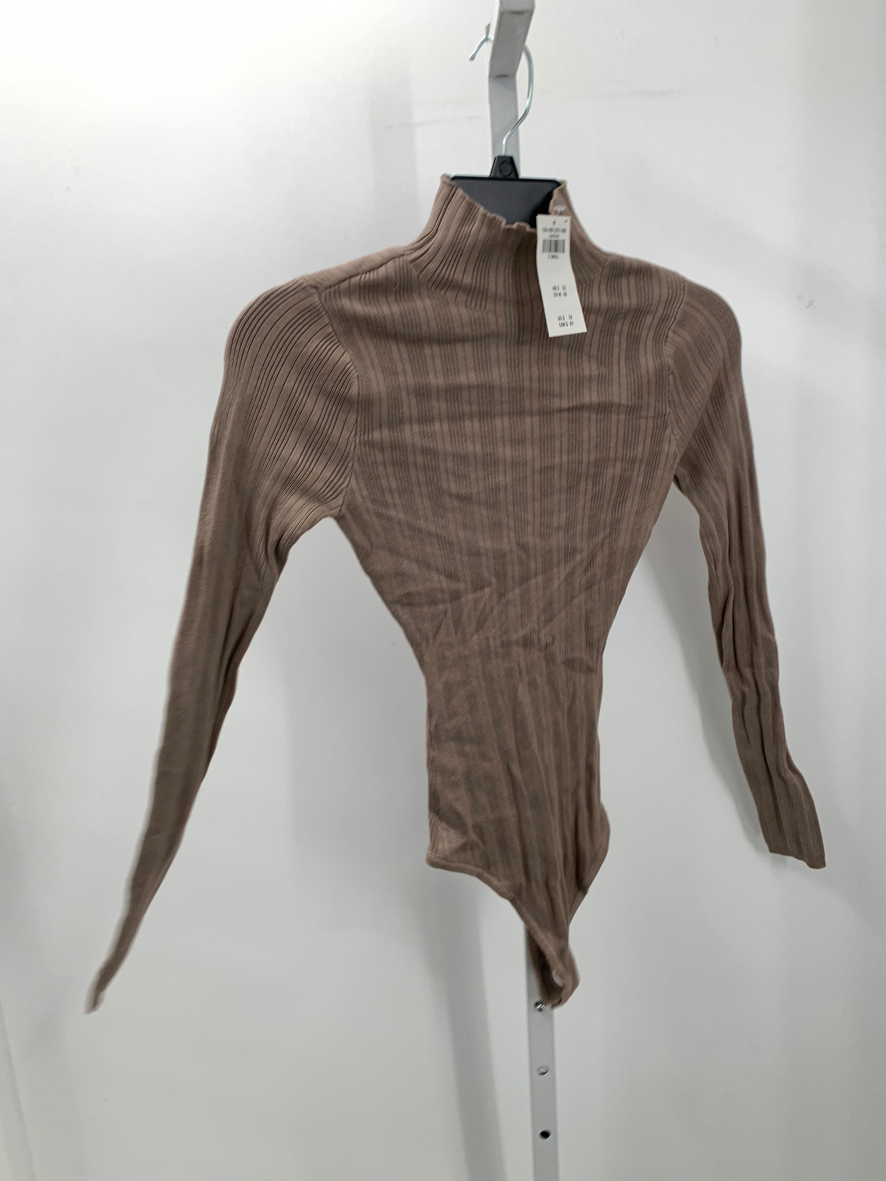 Abercrombie Size X Small Juniors Long Sleeve Shirt