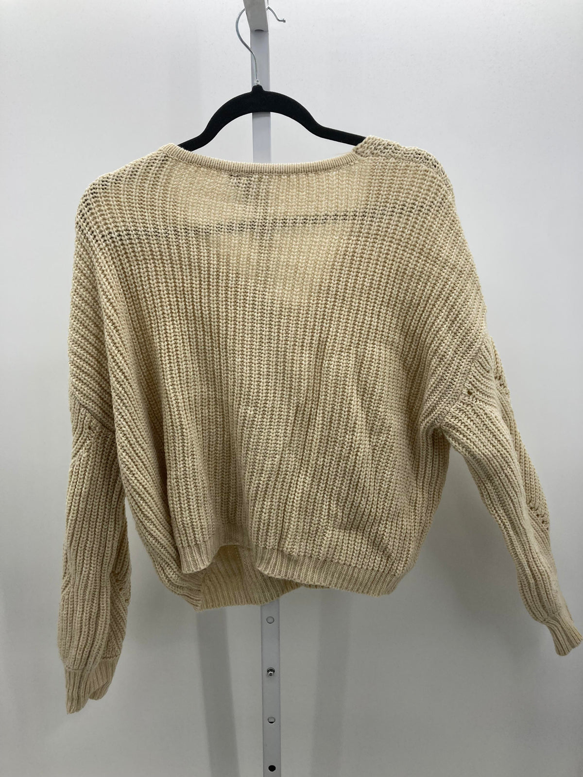 moon & madison Size Medium Juniors Long Sleeve Sweater