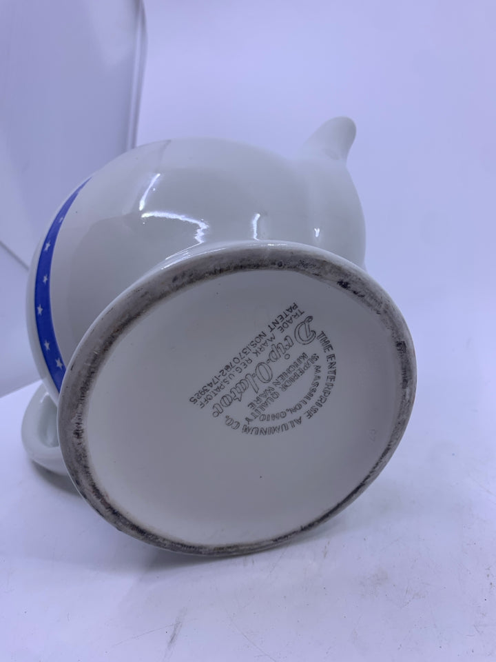 VTG WHITE FOOTED TEA POT W/ BLUE STRIPE W/ STARS DRIP O LATOR.