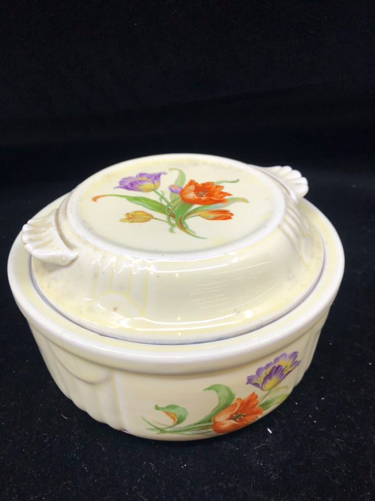 VTG COVERED FLORAL CASSEROLE DISH.