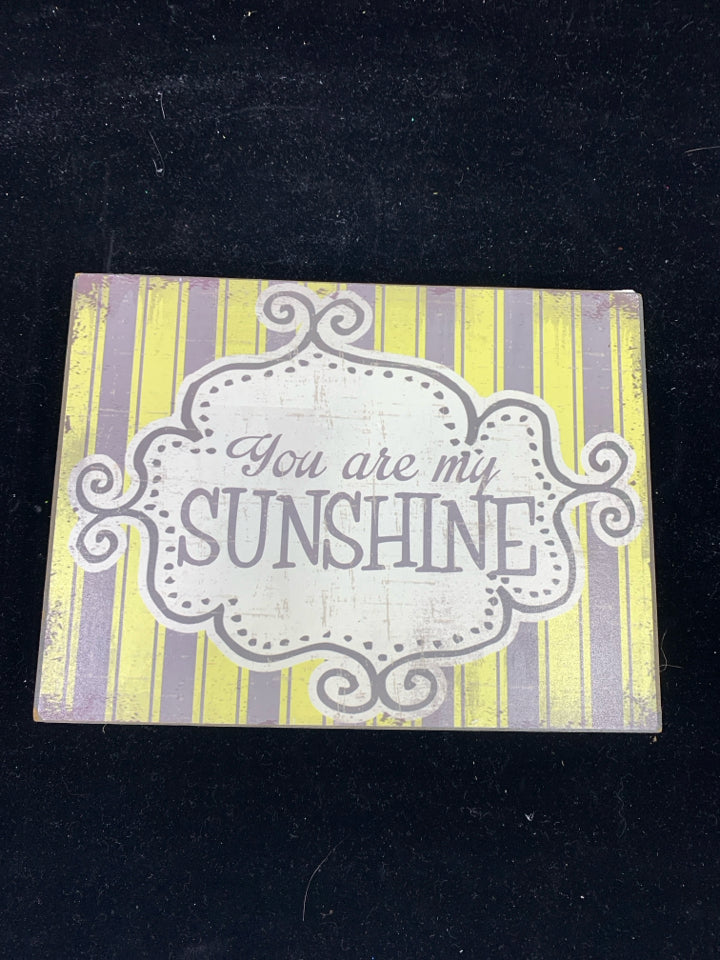 "YOU ARE MY SUNSHINE" WALL HANGING.