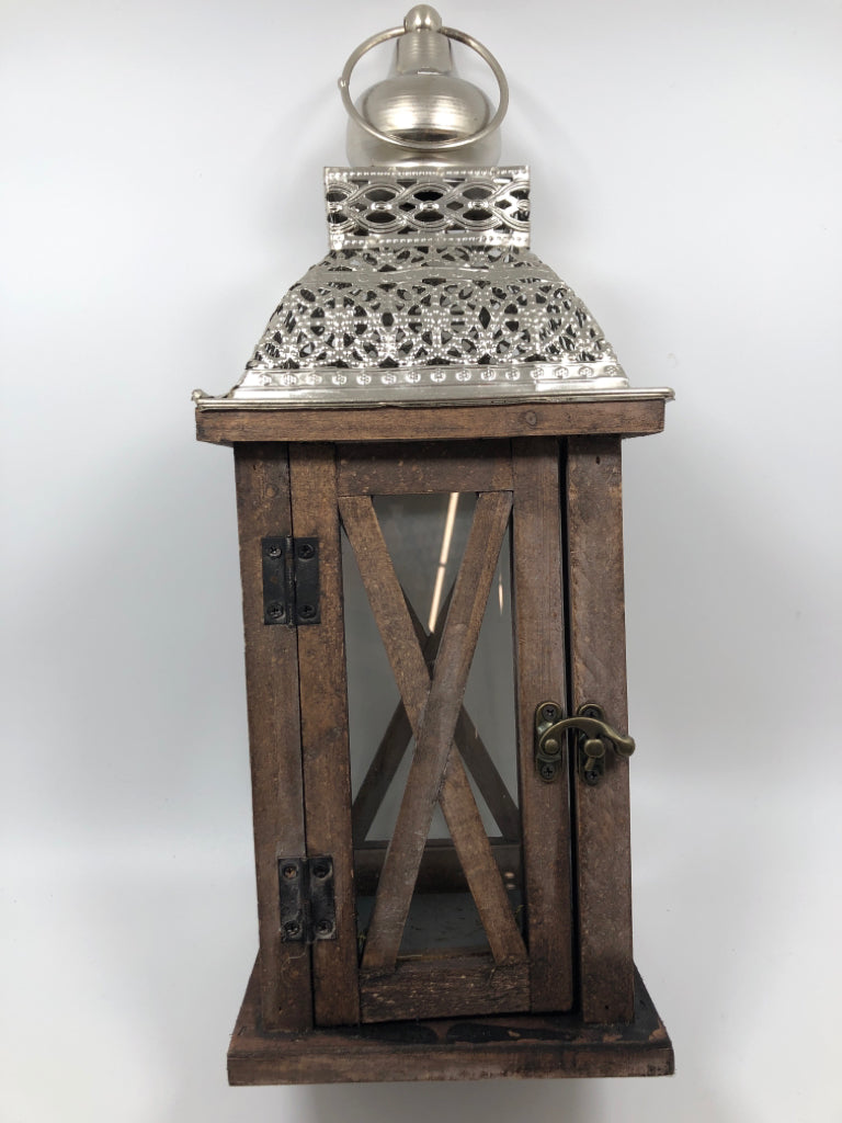RUSTIC WOODEN LANTERN W/SILVER TOP.