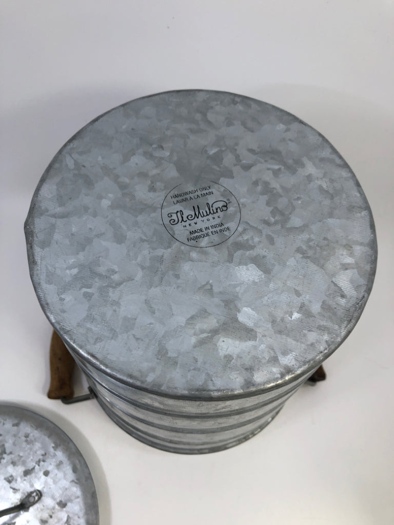 GALVANIZED ICE BUCKET W/LID, HOOK & WOOD HANDLES.