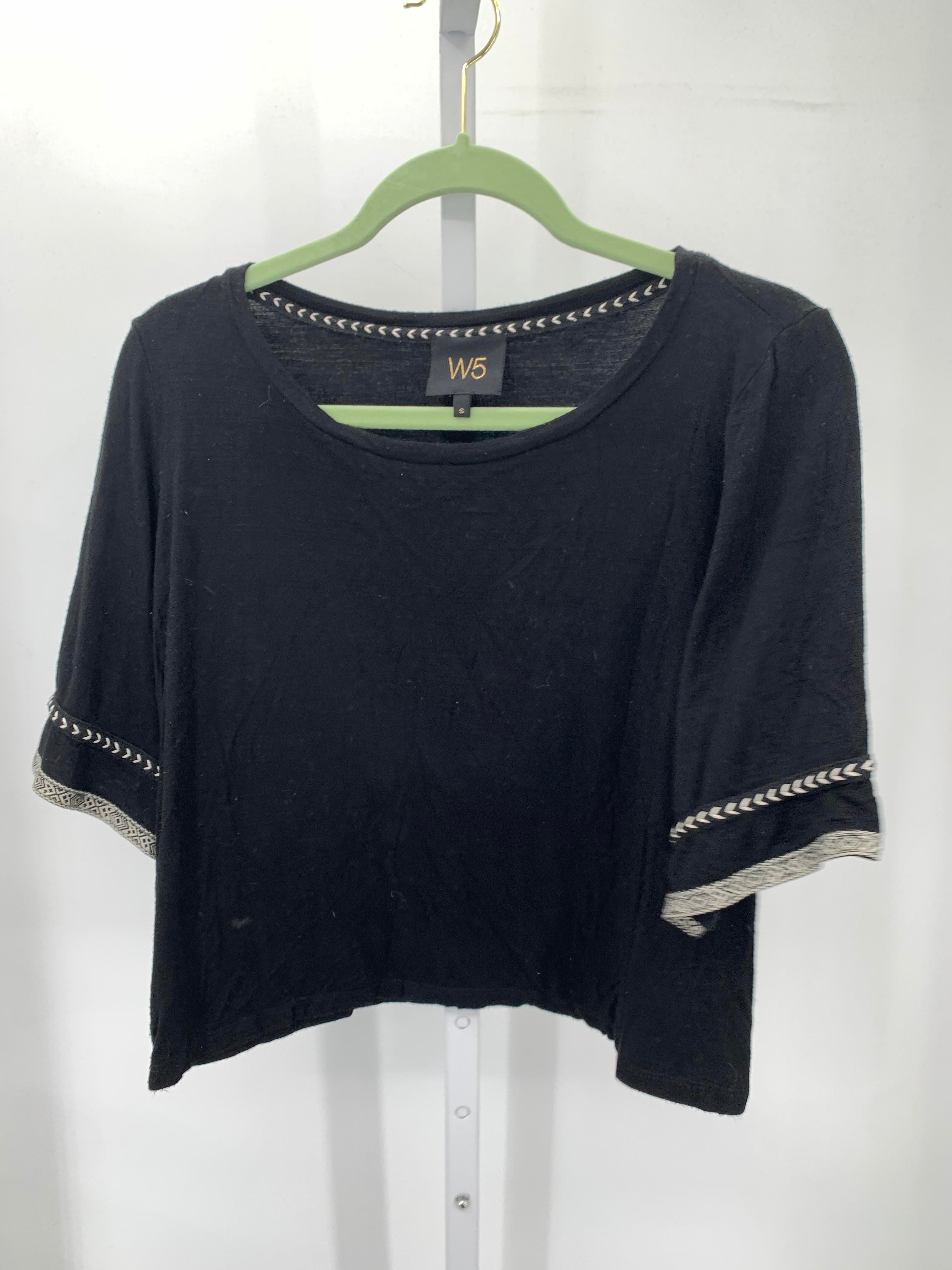 W5 Size Small Misses Short Sleeve Shirt