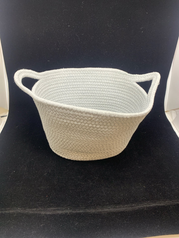 GREY CLOTH WEAVE STORAGE BIN W/HANDLES.
