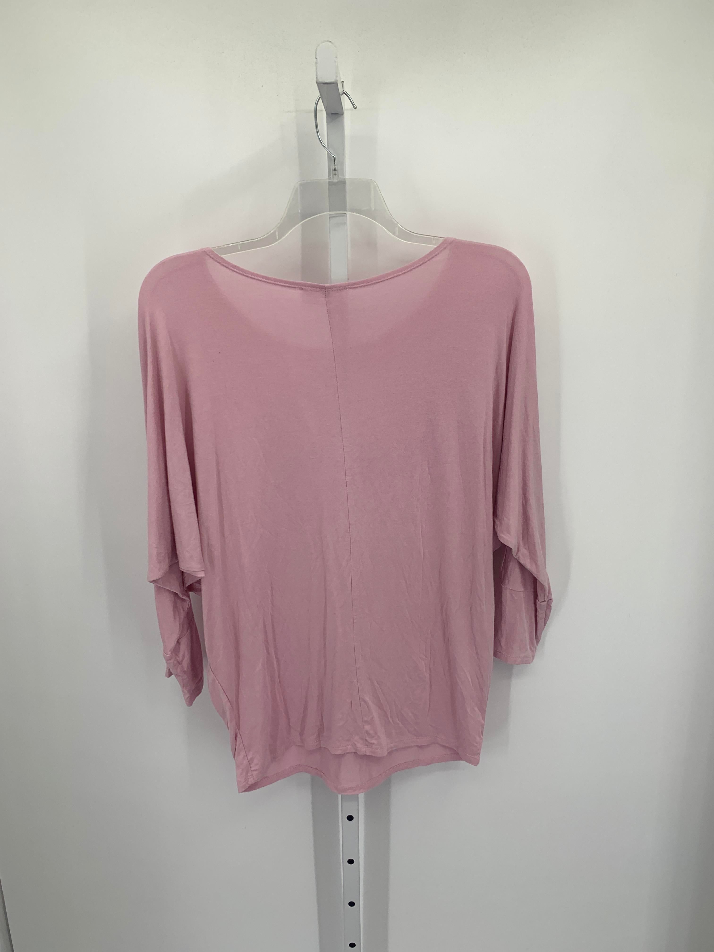 Size Large Misses 3/4 Sleeve Shirt