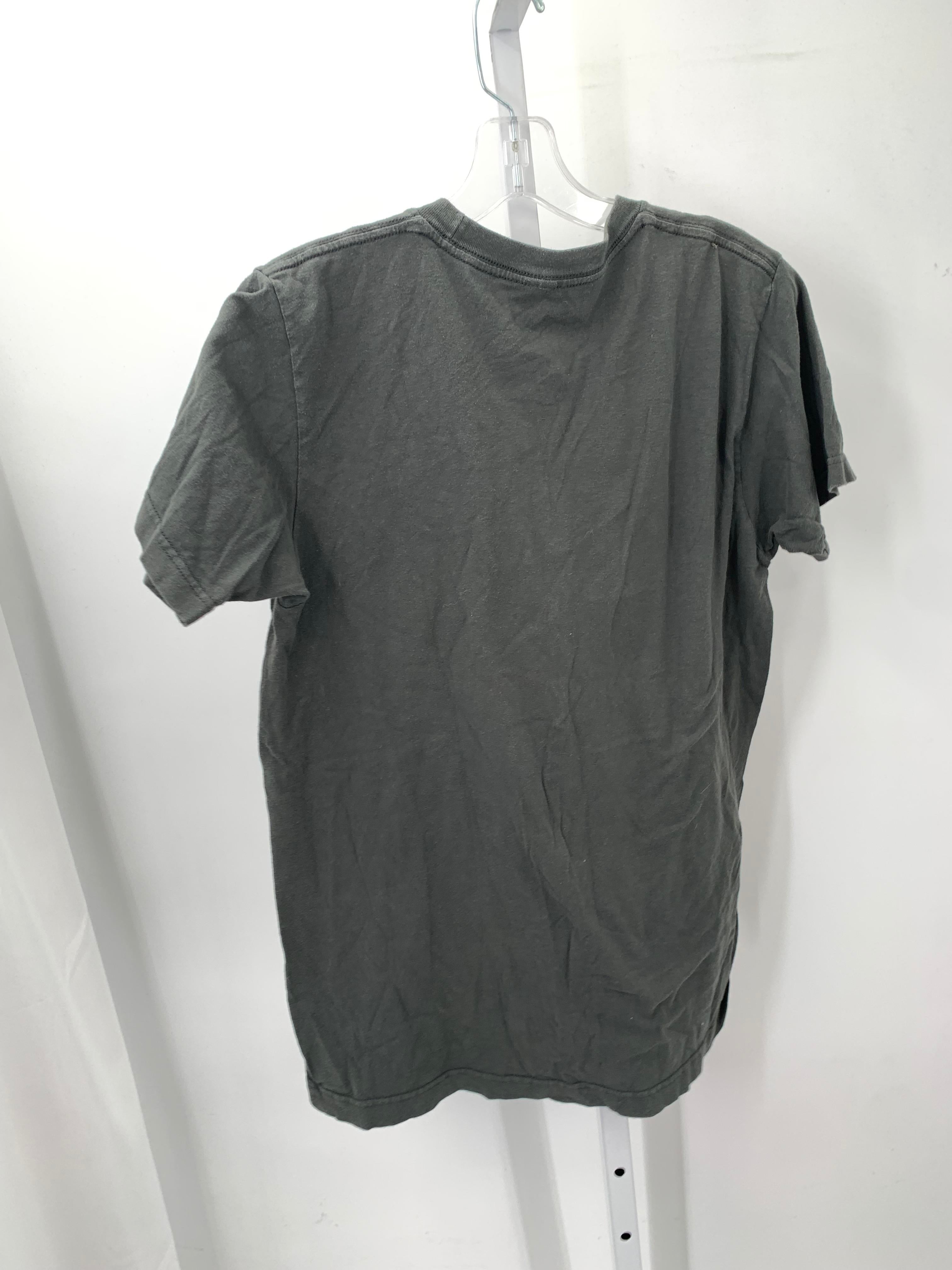 Size Medium Misses Short Sleeve Shirt