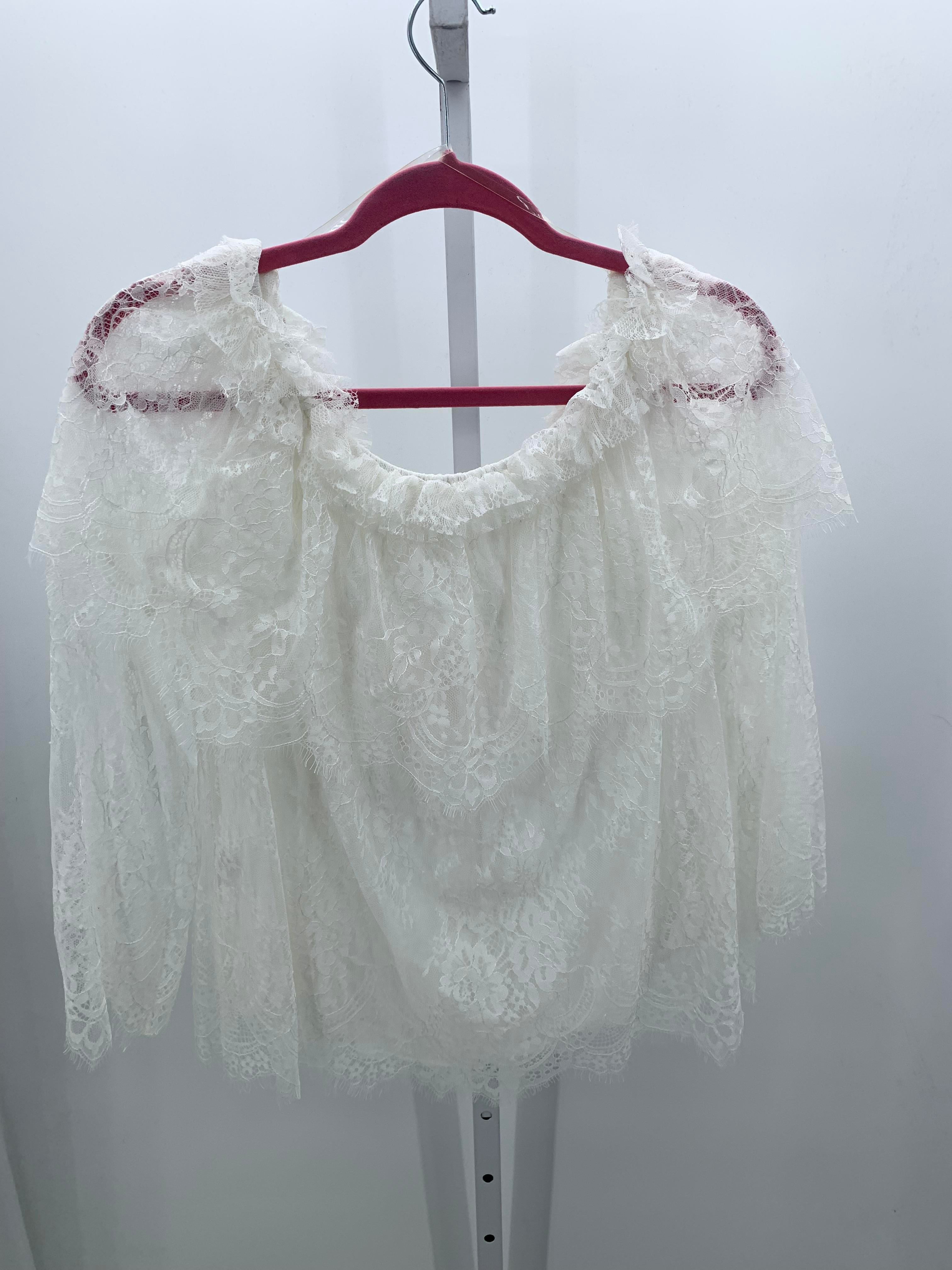 Size Large Misses 3/4 Sleeve Shirt
