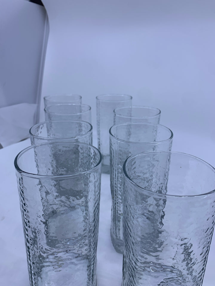 8 SQUARE BOTTOM GLASSES.