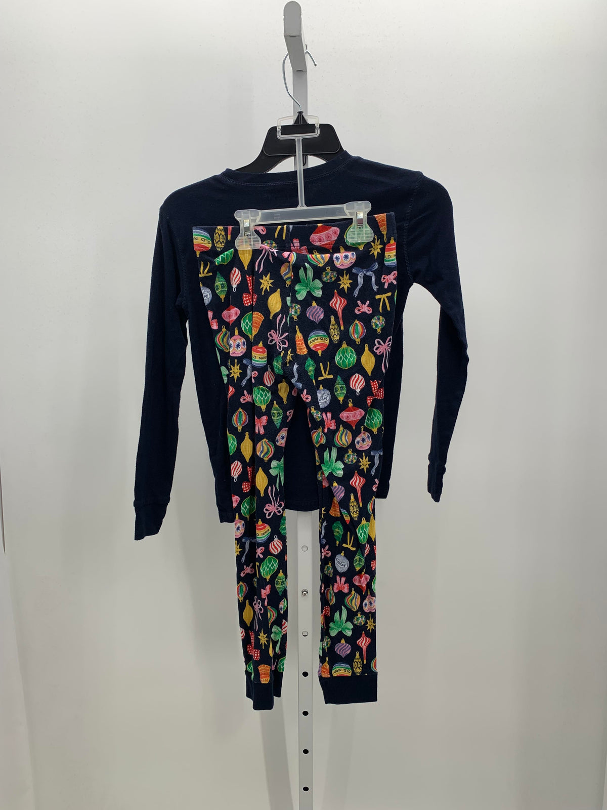 PJS JOYFUL ORNAMENTS
