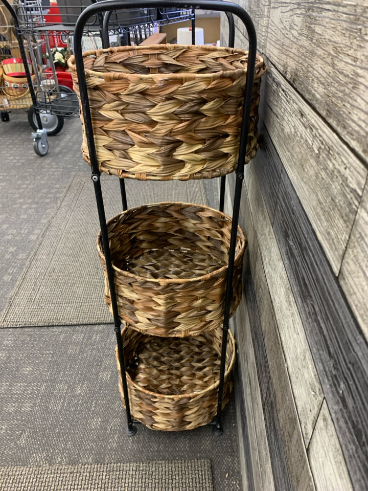 3 TIER WOVEN BASKET STORAGE.