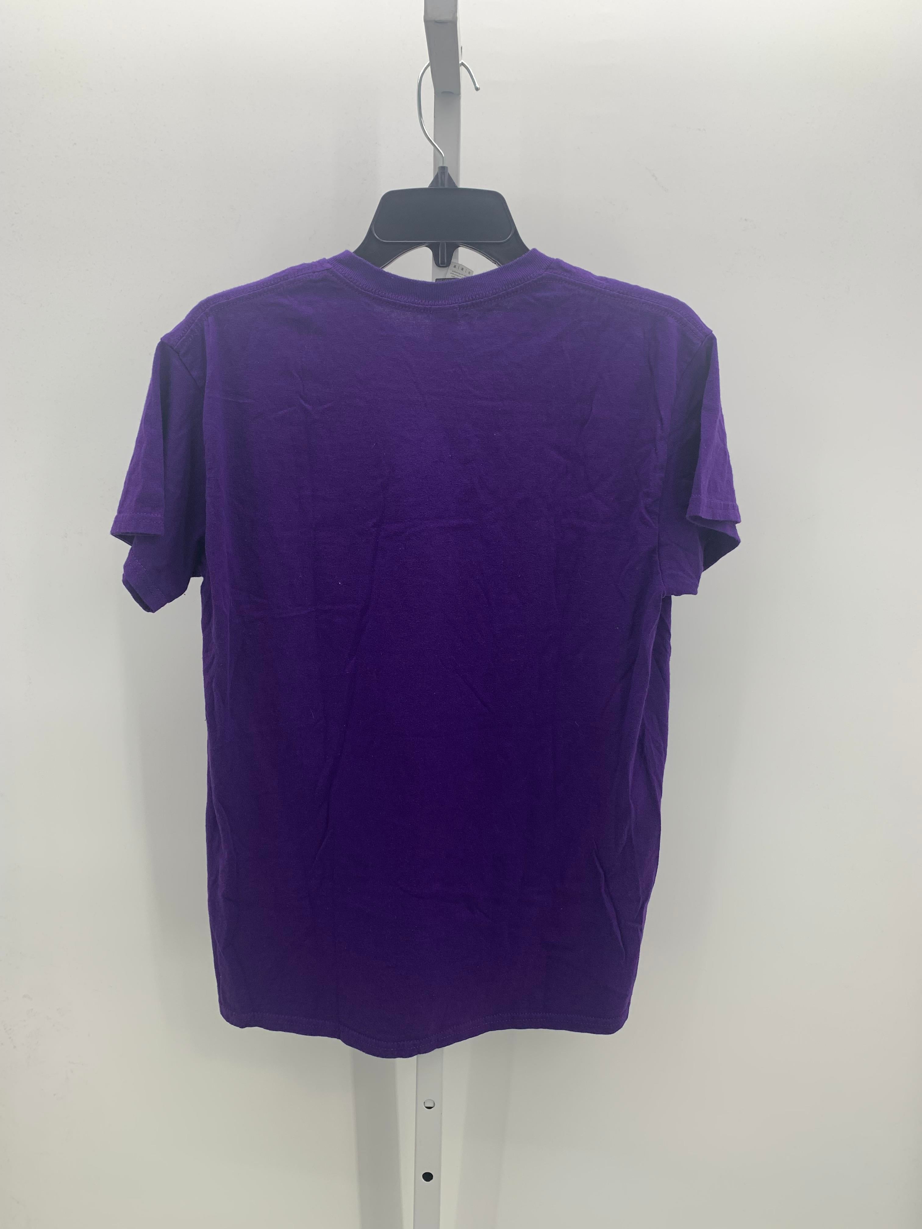 Gildan Size Medium Misses Short Sleeve Shirt