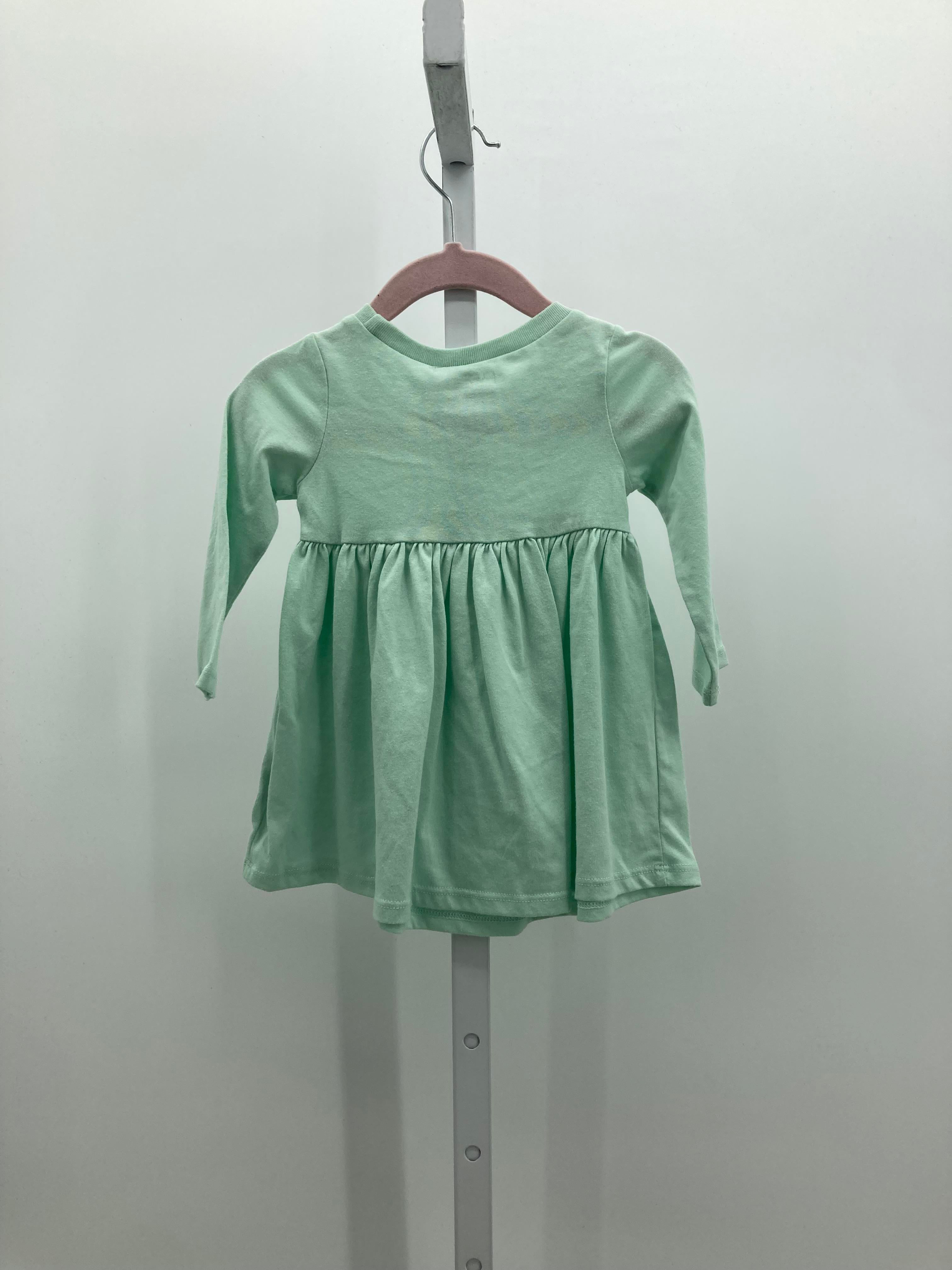 First Impressions Size 6-9 mon Girls Long Sleeve Dress