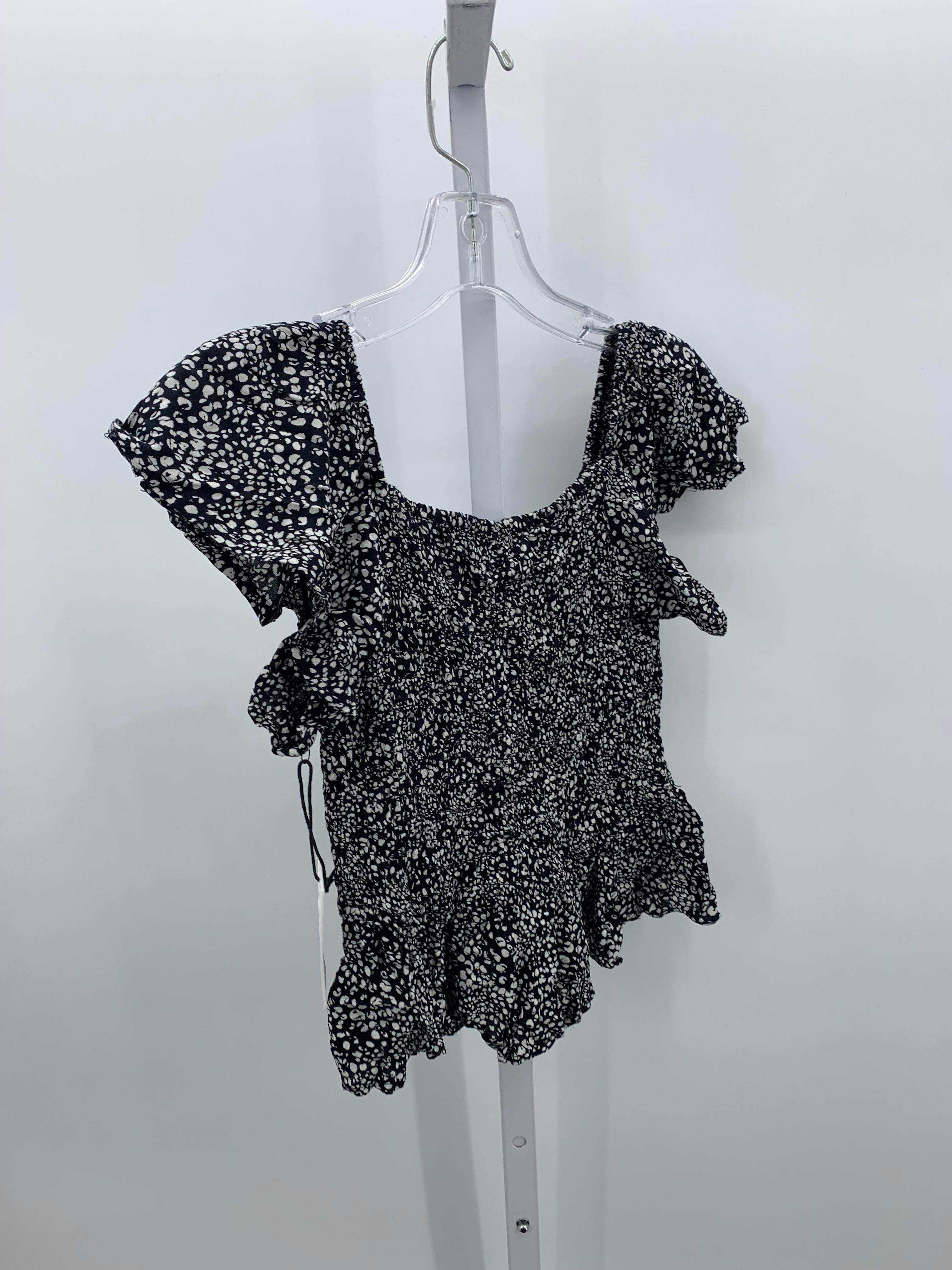Japna Size Small Juniors Short Sleeve Shirt