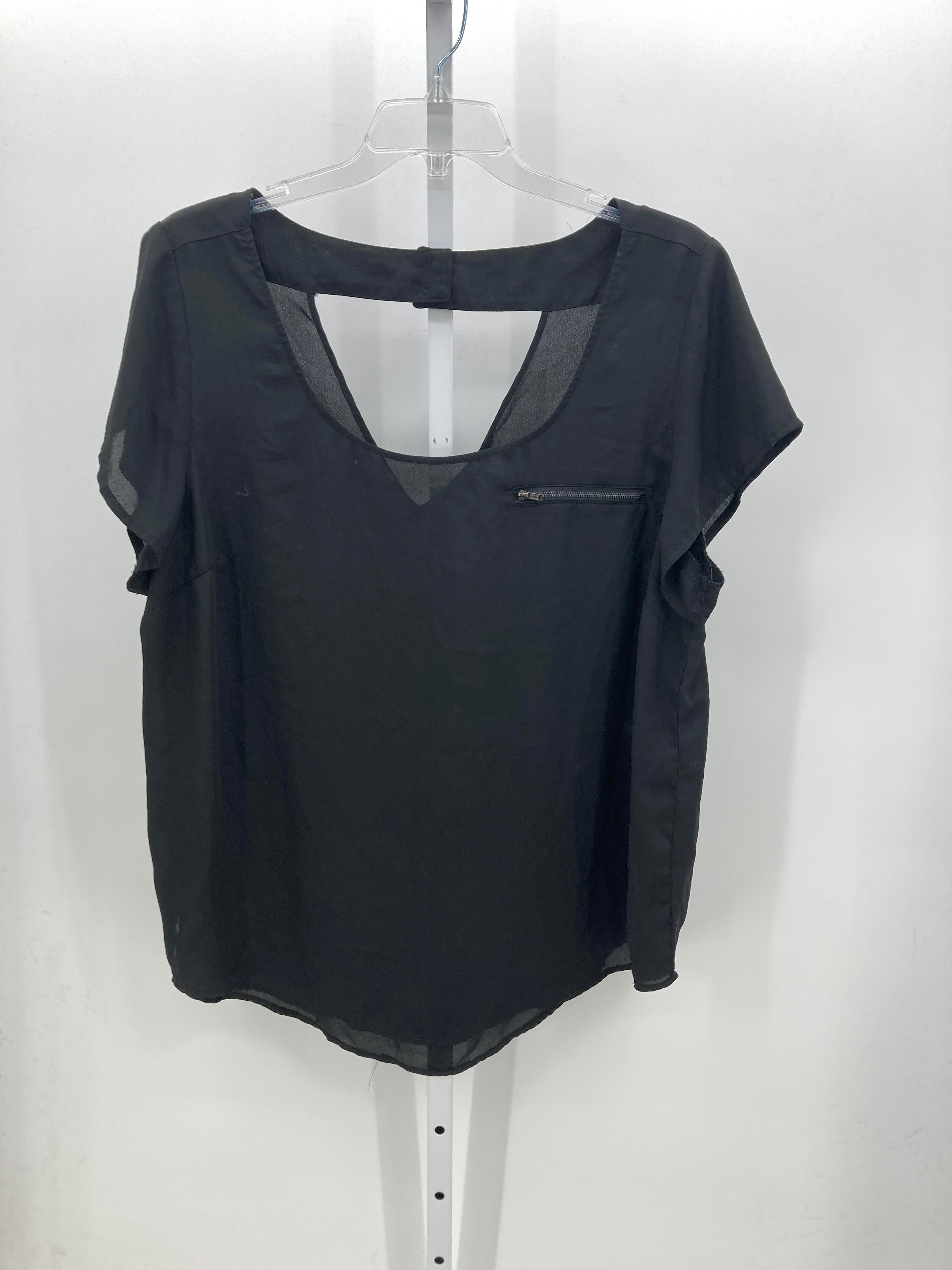 Torrid Size 3X Womens Short Sleeve Shirt