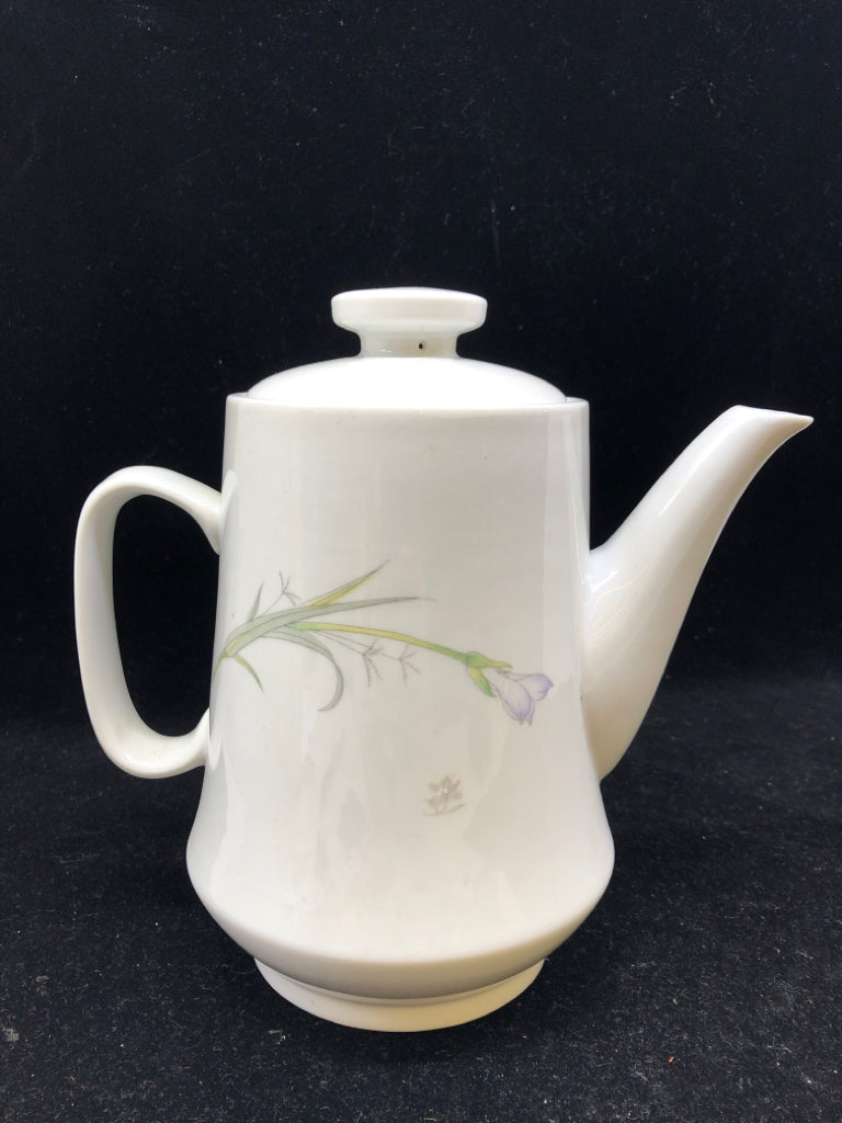 CHINA PEARL LILY COFFEE POT.