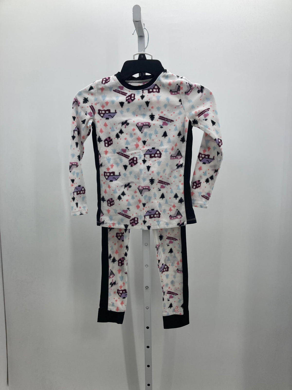 Cuddle Barn Size 8-10 Girls Pajamas