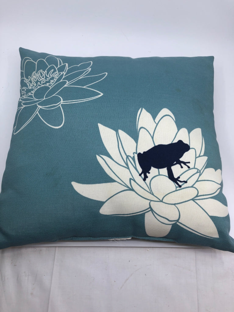 TEAL OUTDOOR PILLOW W LOTUS FLOWER AND FROG.