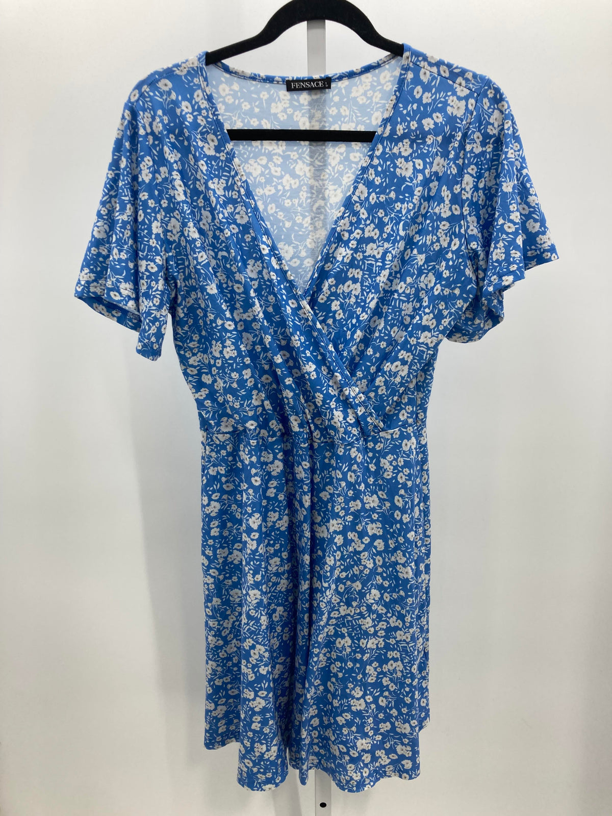 Size Large Misses Short Sleeve Dress