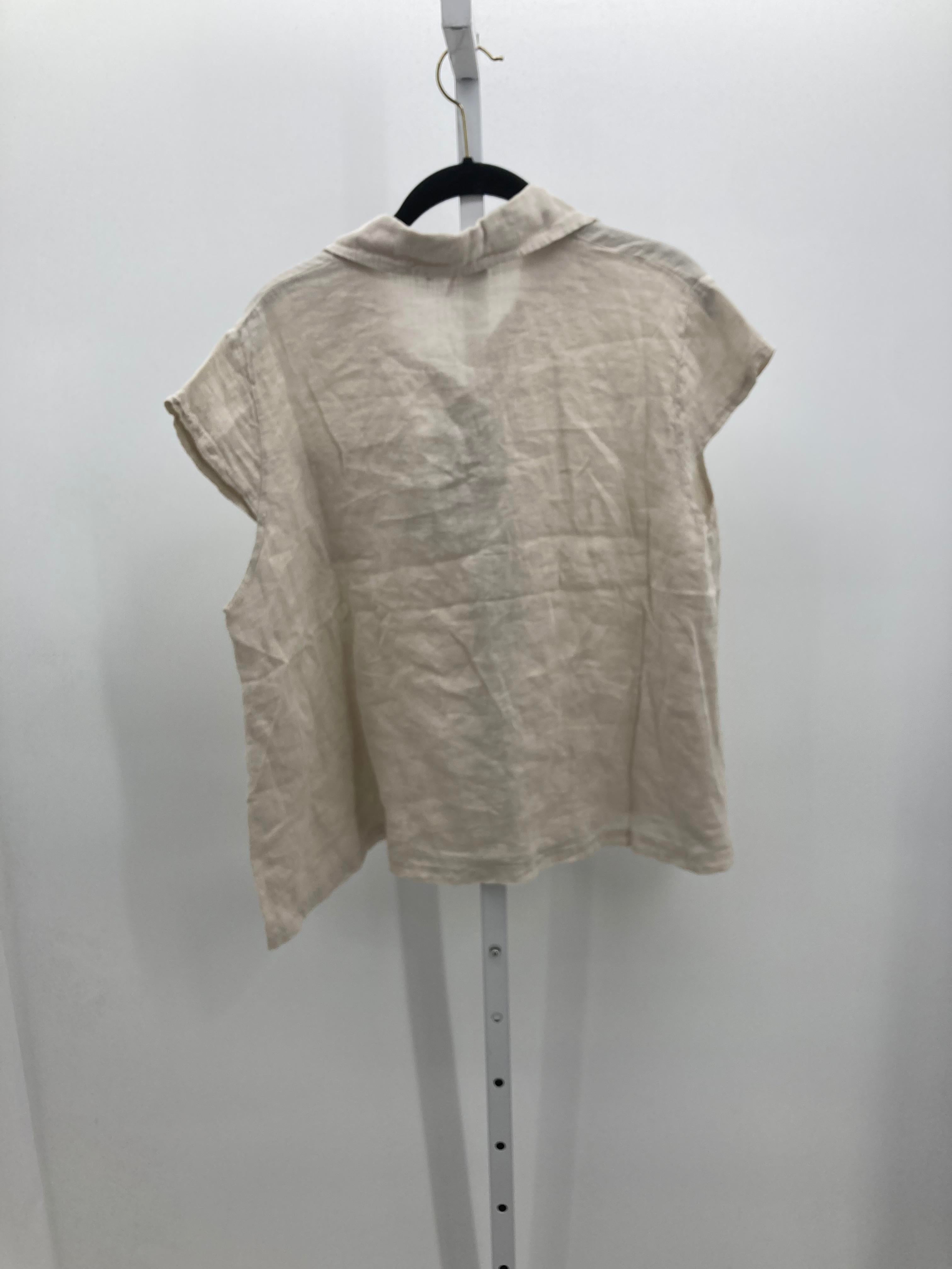Size Large Misses Short Sleeve Shirt