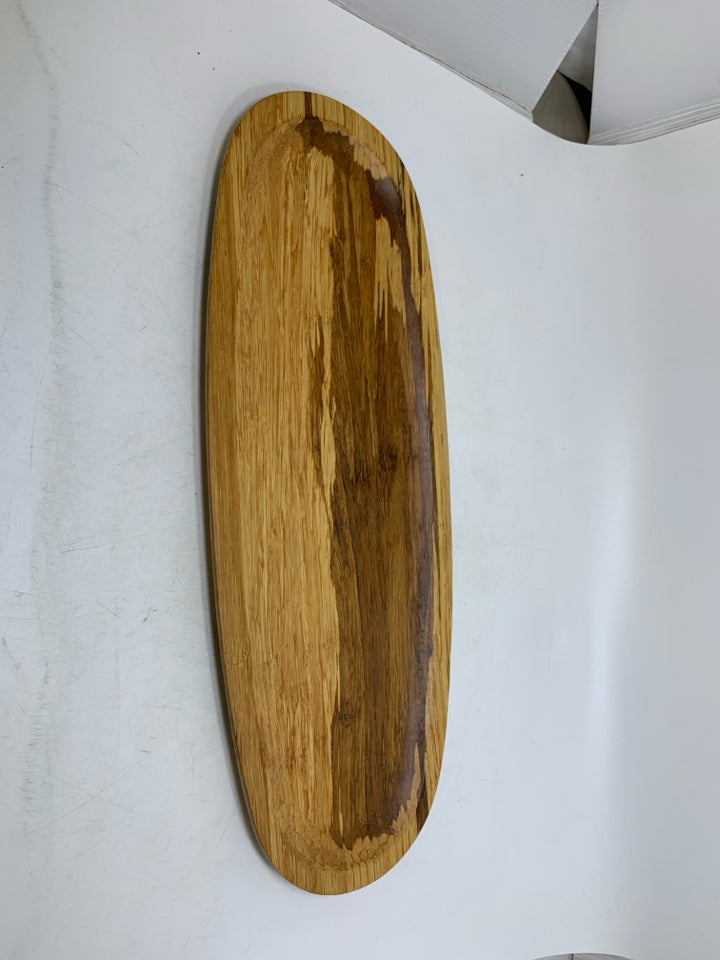OVAL BAMBOO SERVING TRAY.