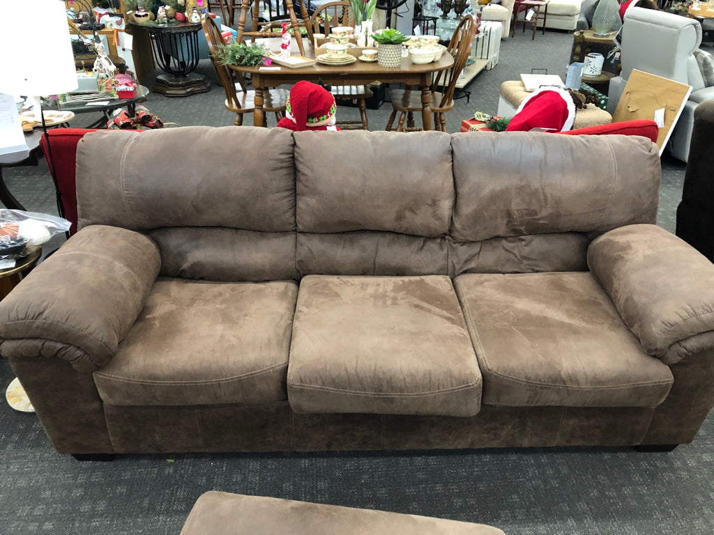 FAUX SUEDE 3-SECTION SOFA W/SM OTTOMAN.