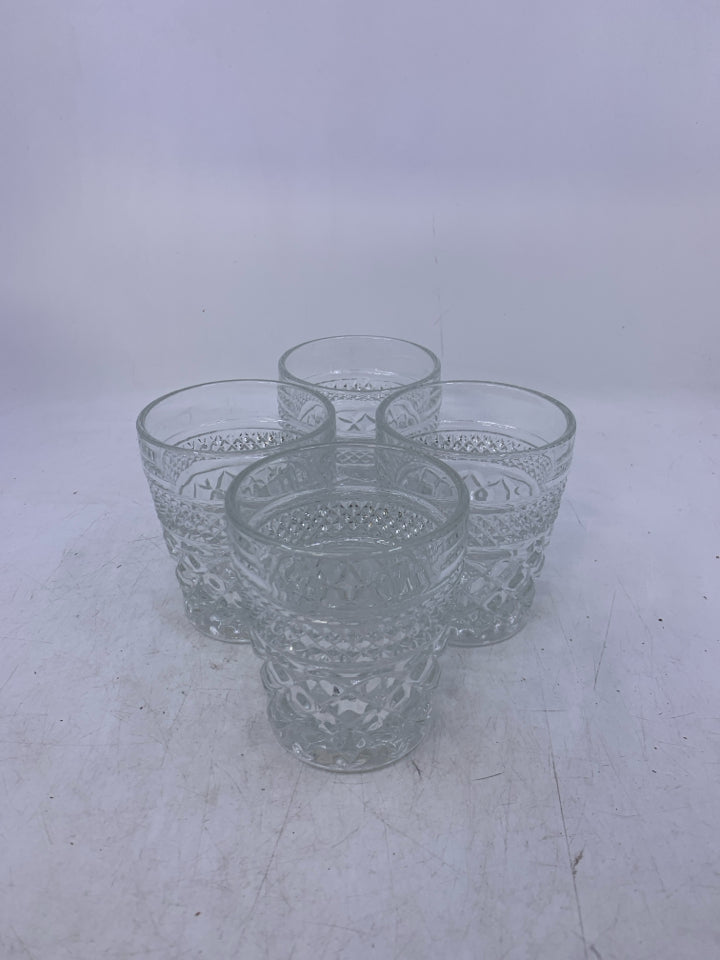4 SHORT CUT GLASSES.