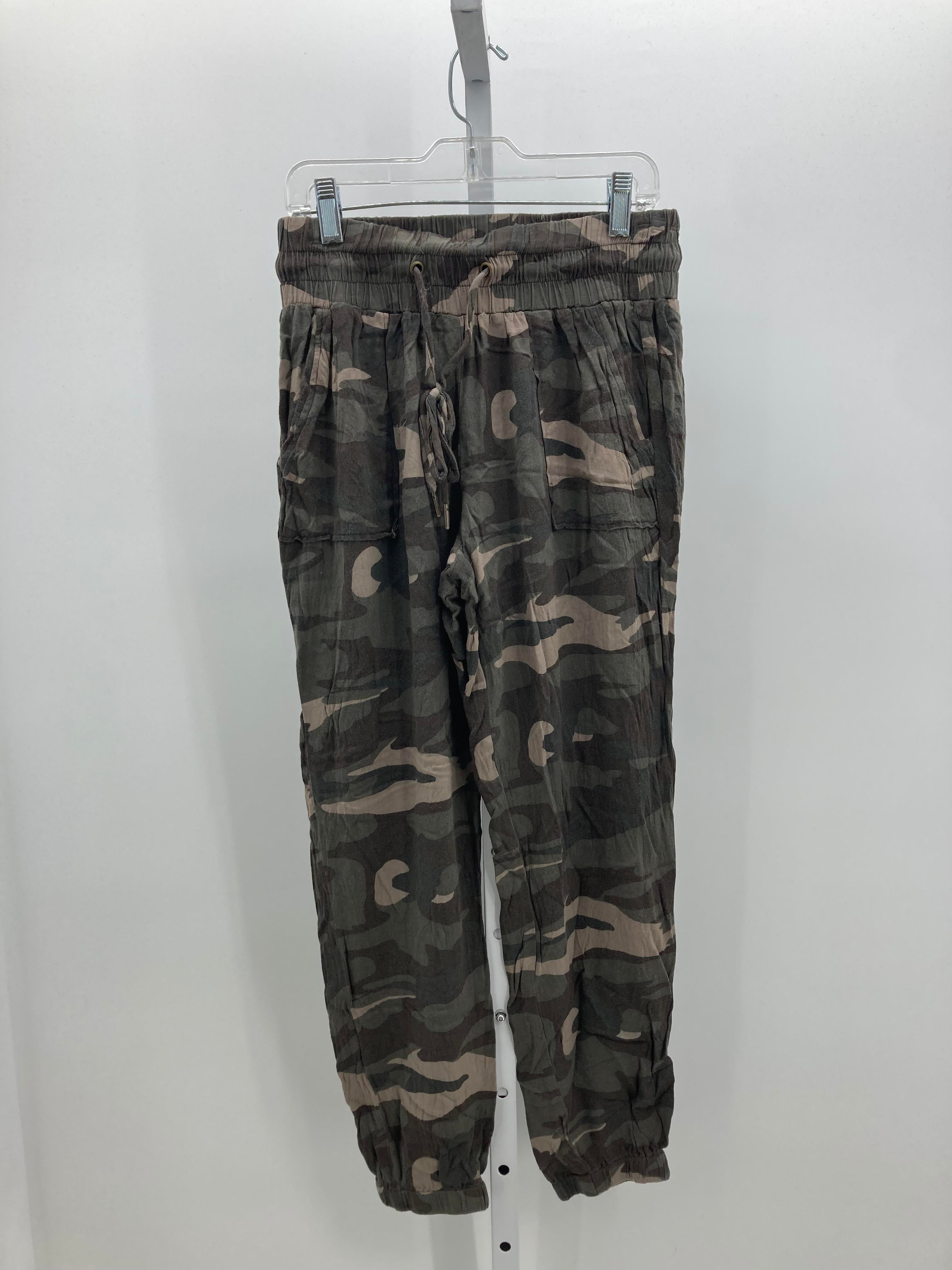 Size Medium Juniors Pants