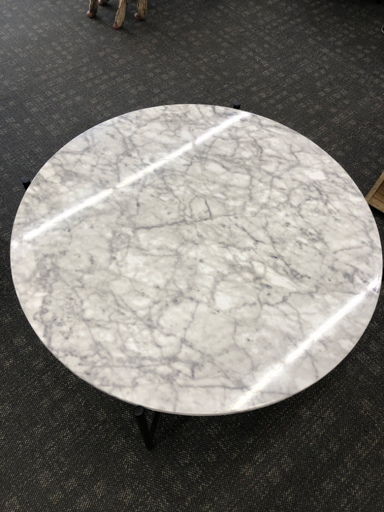 BLACK METAL LEG WHITE FAUX MARBLE TOP COFFEE TABLE.