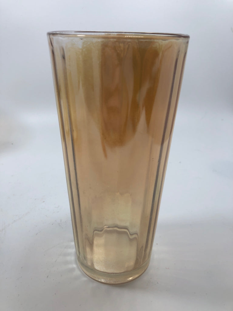 4 ORANGE IRIDESCENT DRINKING GLASSES.