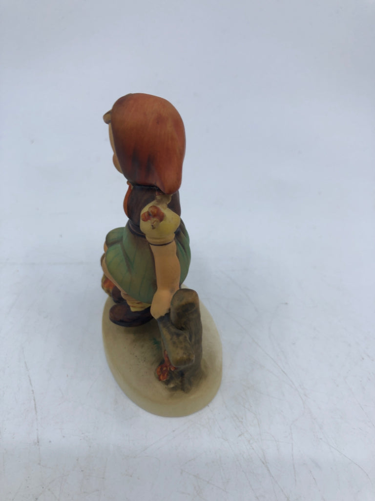 VTG HUMMEL "JUST RESTING".
