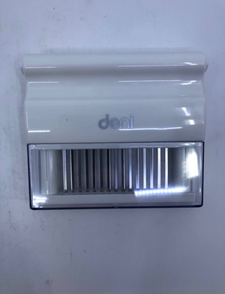 DENI METAL TENDERIZER.