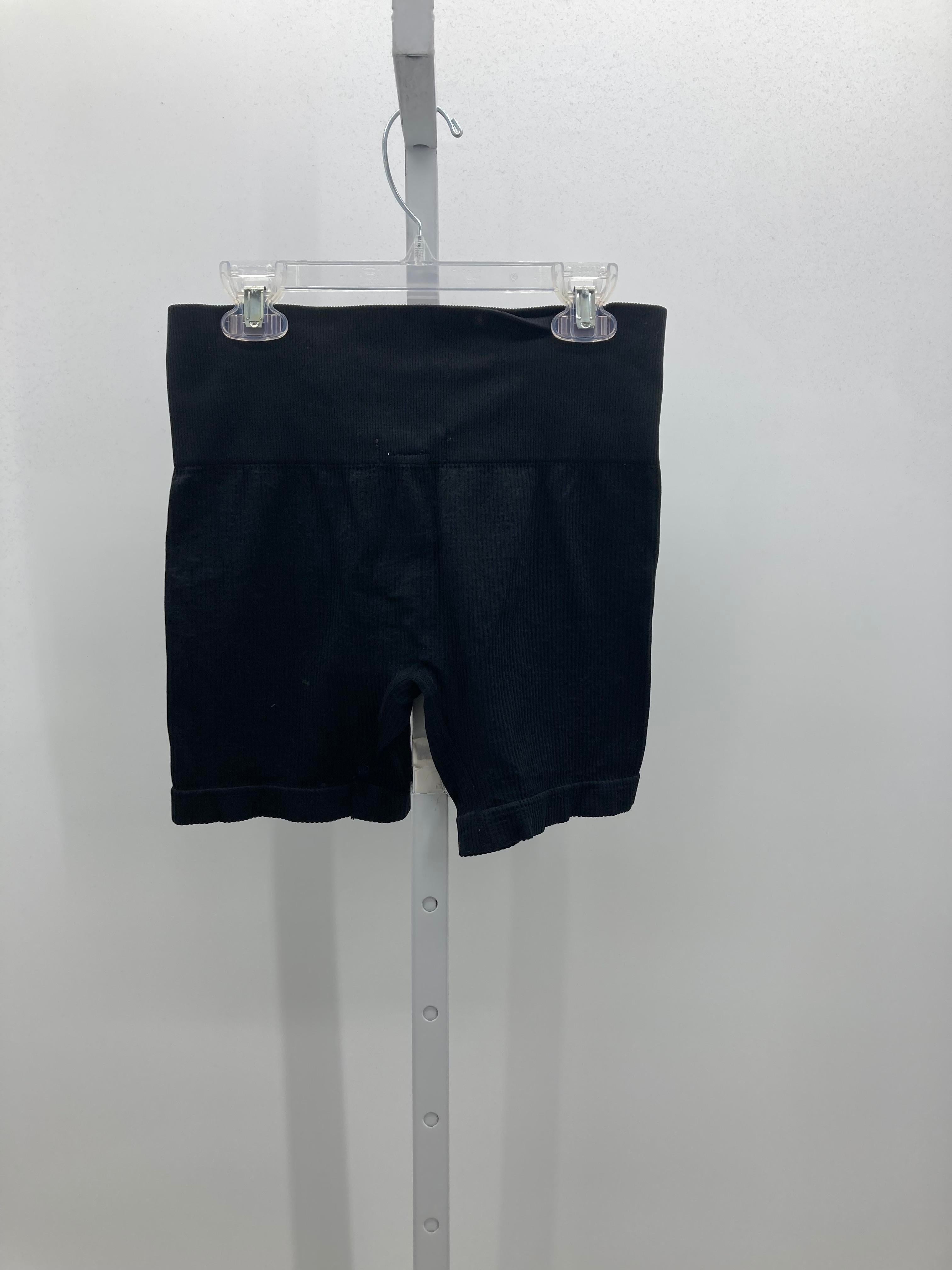 Colsie Size Medium Juniors Shorts