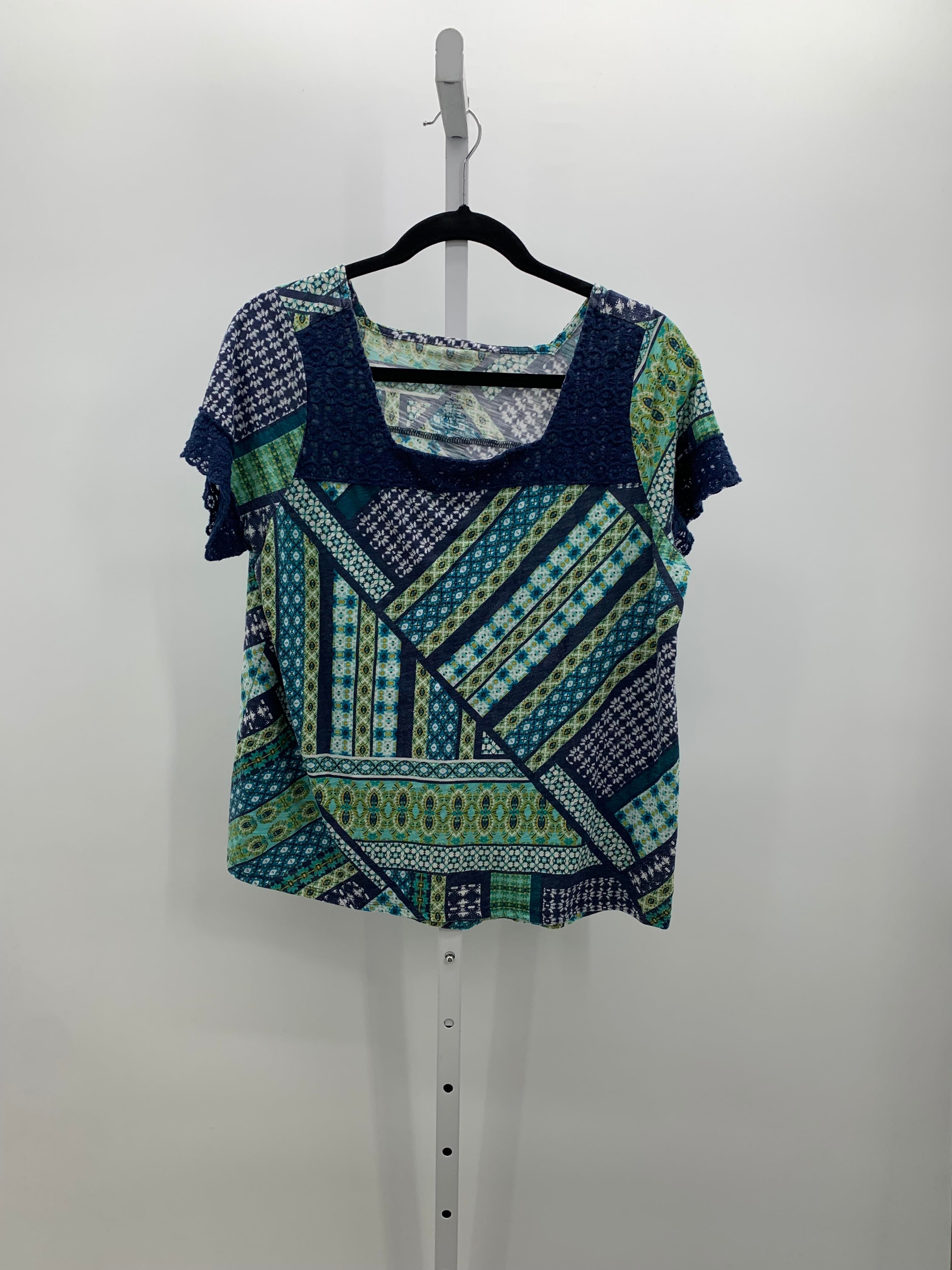 St. Johns Bay Size Large Petite Petite Short Sleeve Shirt