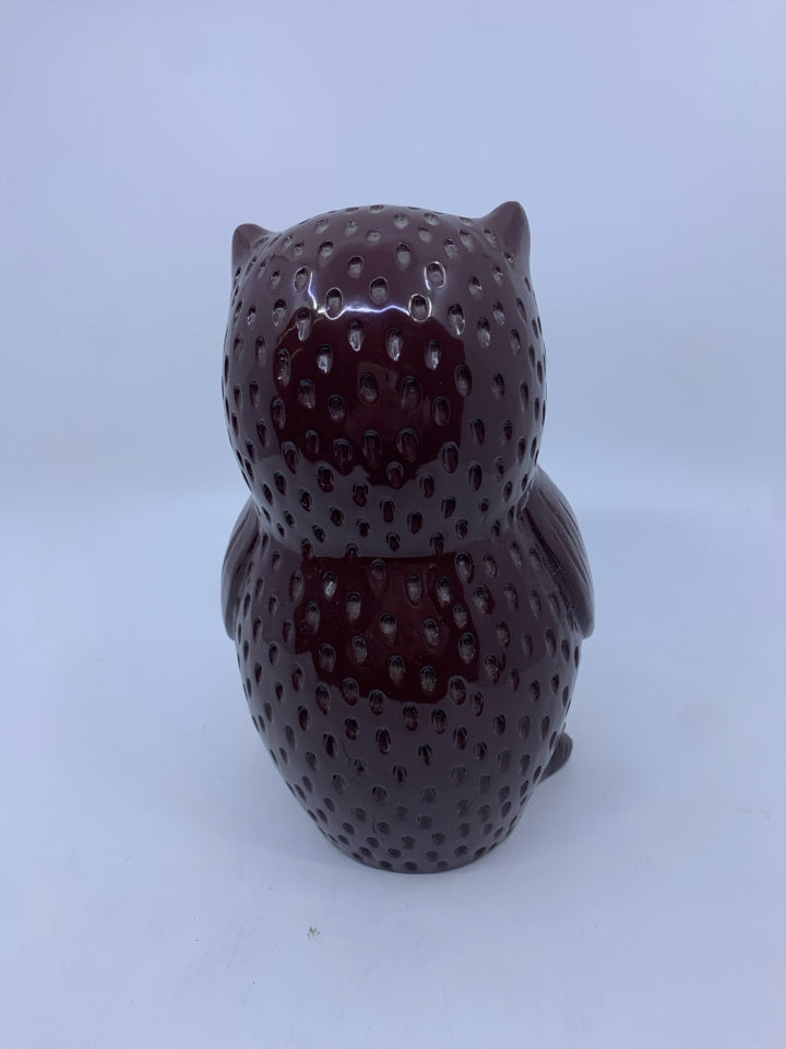 RESIN BROWN GLOSSY OWL.