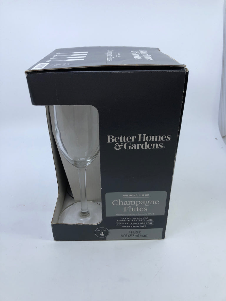 4 NIB CHAMPAGNE FLUTES.
