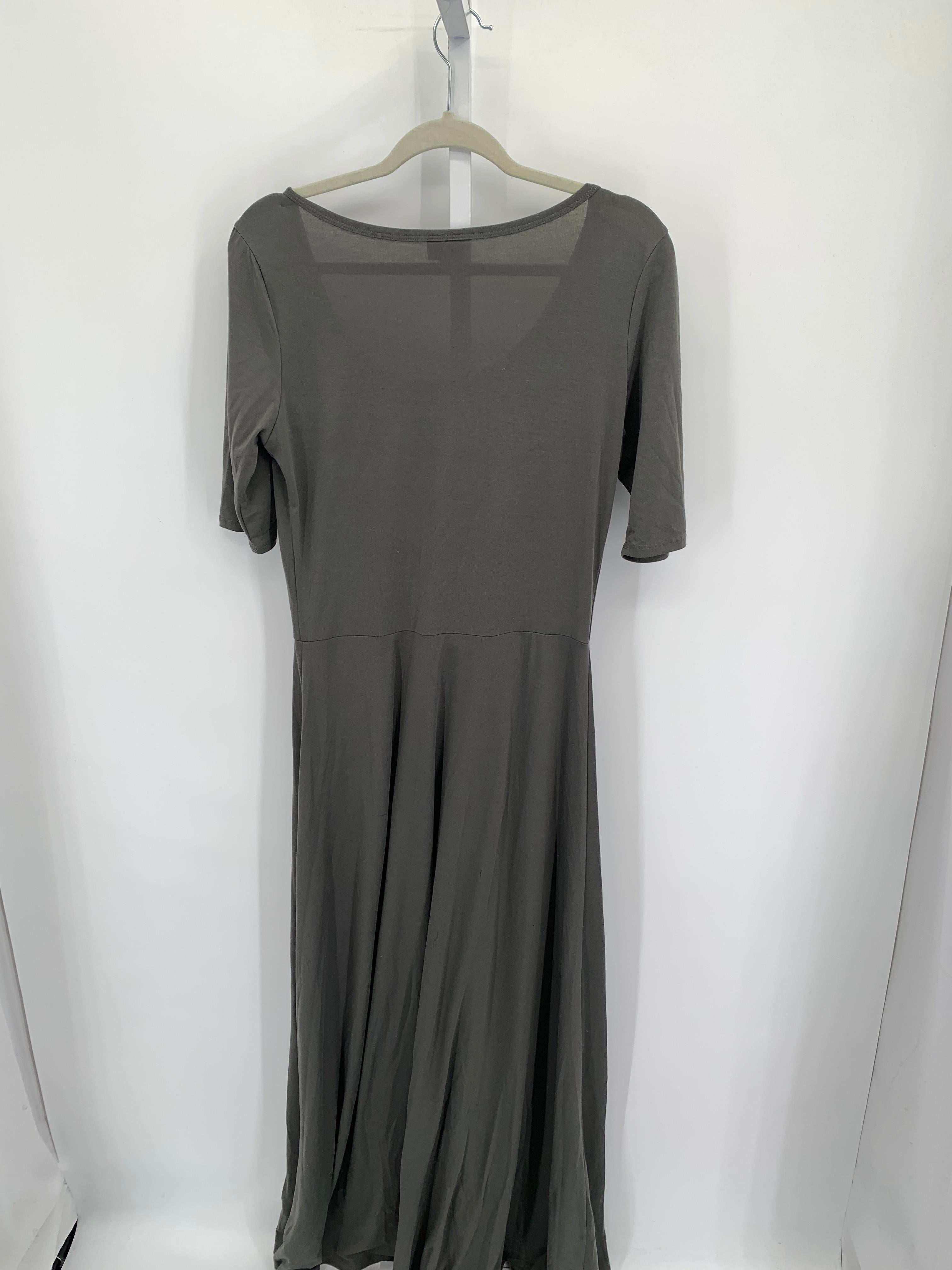 Lularoe Size Large Misses Short Sleeve Dress