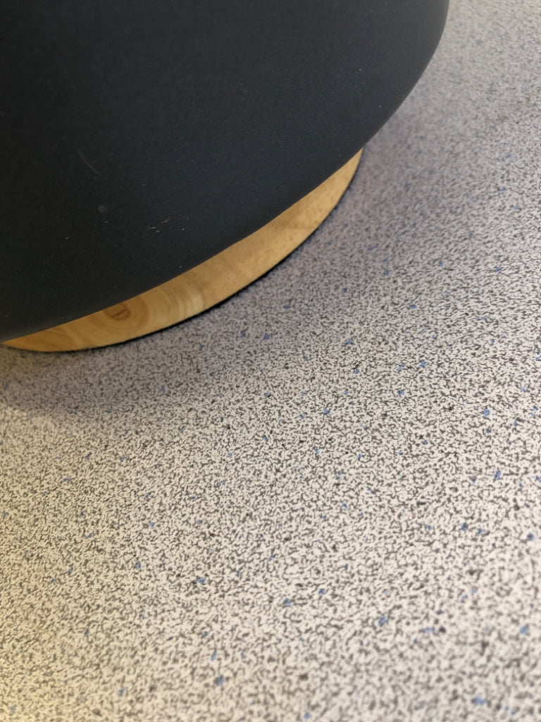 SMALL GRAY CERAMIC LAMP W/WOOD BASE + WHITE SHADE.