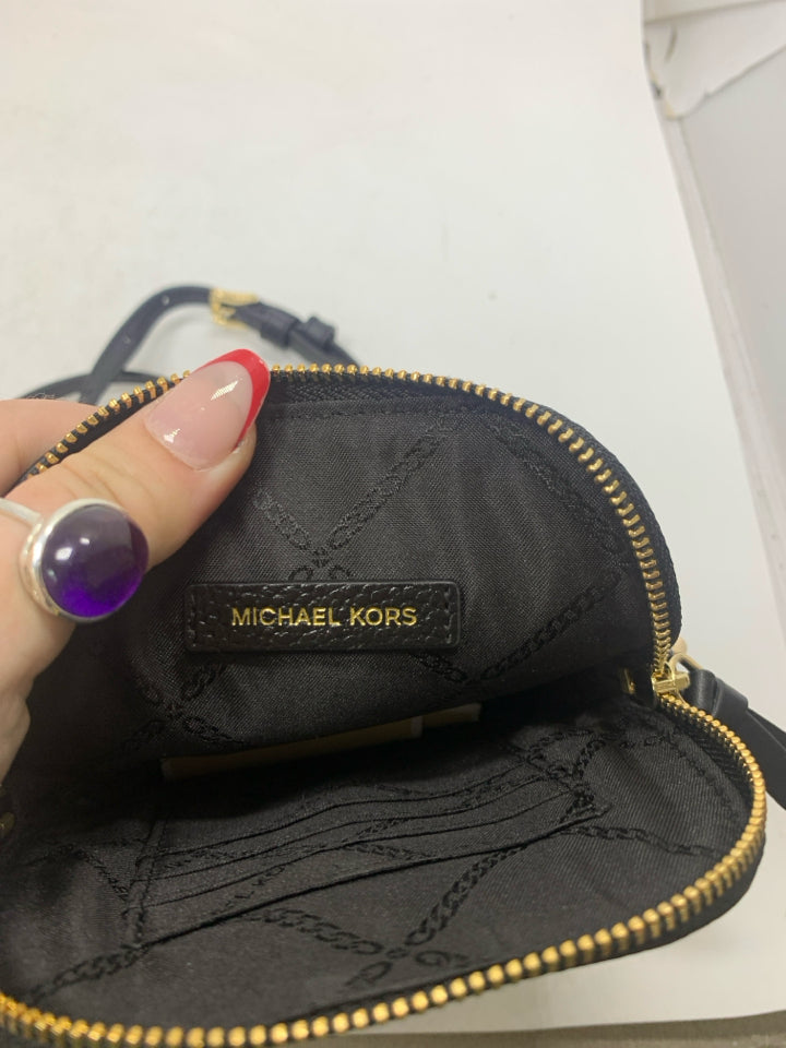 Michael Kors Jet Set Charm Small Phone Crossbody Bag
