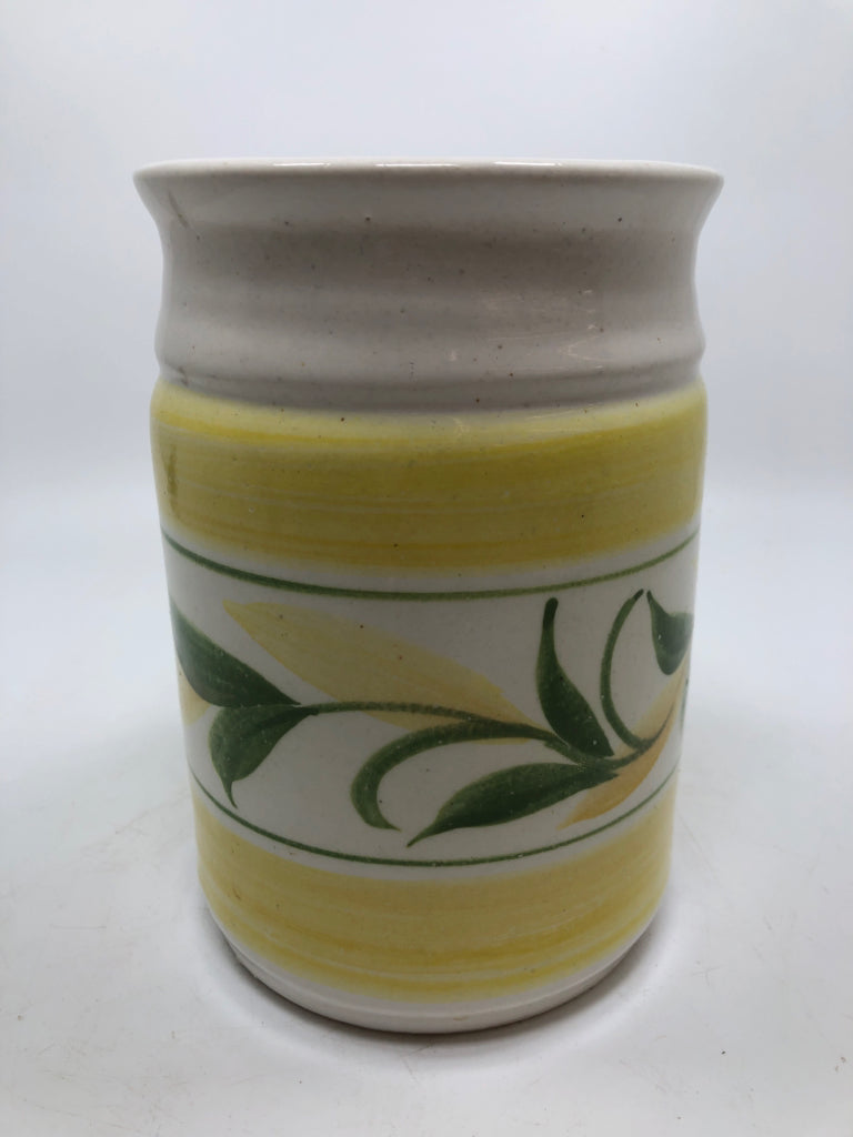 YELLOW LEAF PAINTED STONEWARE CROCK.