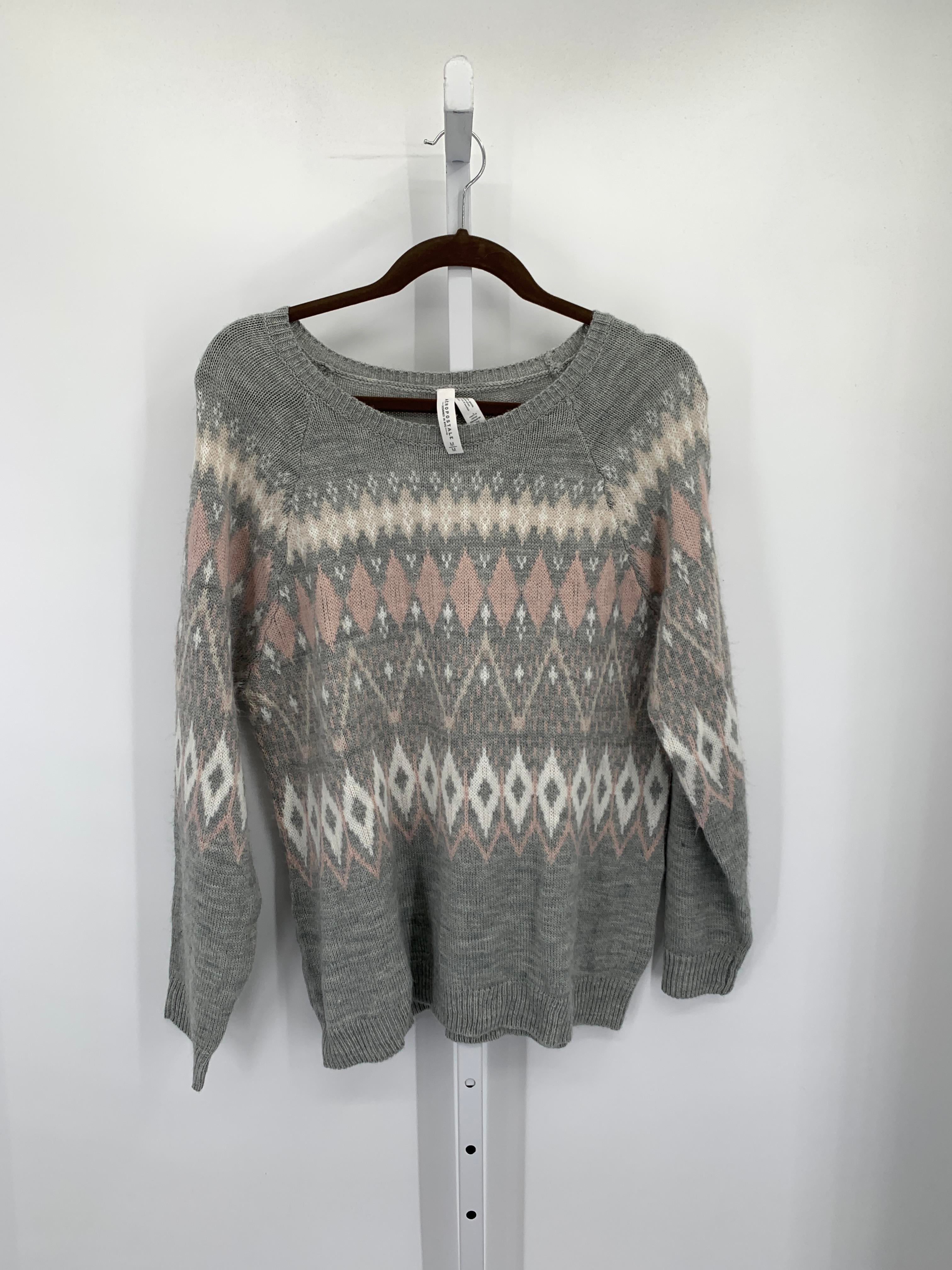 Aeropostale Size Medium Juniors Long Sleeve Sweater