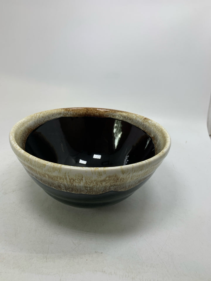 HEAVY SERVING BOWL.